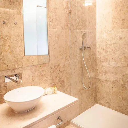 Luzeiros 4* Lissabon