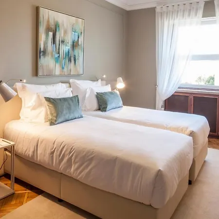 Luzeiros 4* Lissabon