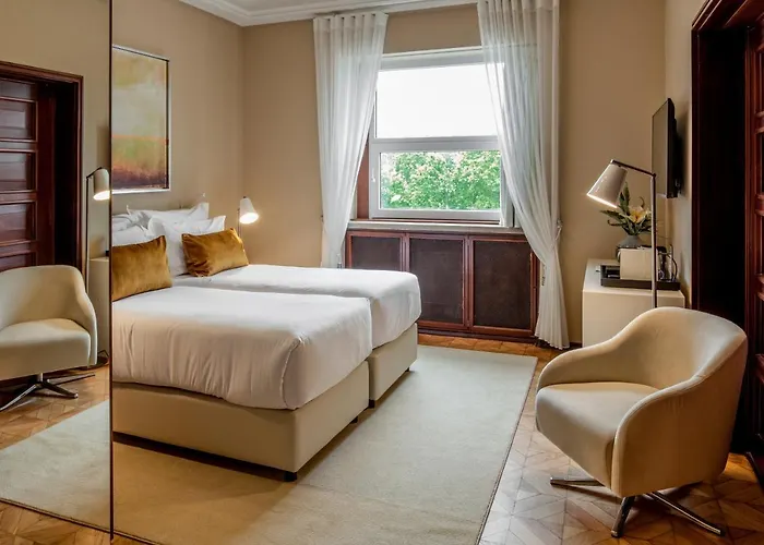 Luzeiros Guest house 4*