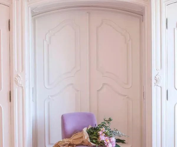 Luzeiros Guest house 4*