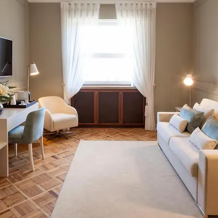 Гостевой дом Luzeiros 4*